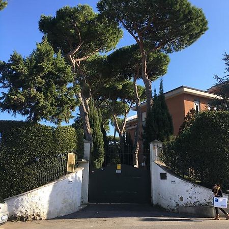 卡萨诺斯特拉希纽拉酒店 Isola Farnese 外观 照片