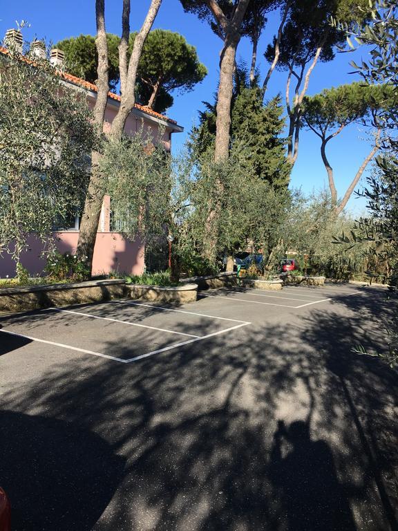 卡萨诺斯特拉希纽拉酒店 Isola Farnese 外观 照片