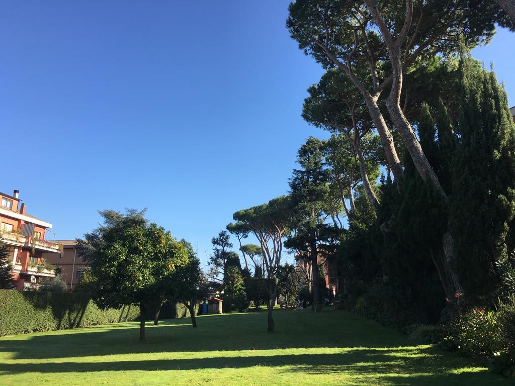 卡萨诺斯特拉希纽拉酒店 Isola Farnese 外观 照片